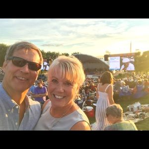 Meet your Posher, Denise